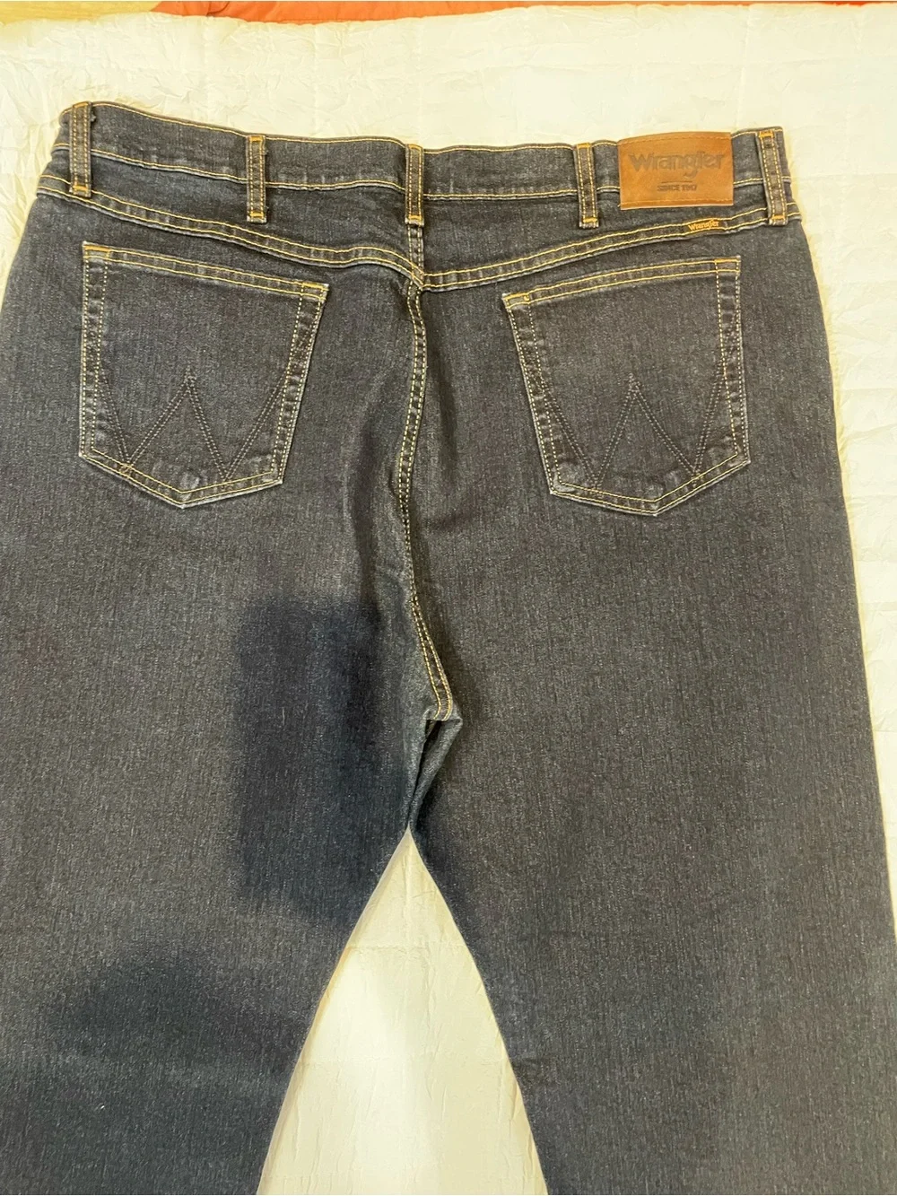 Wrangler relaxed fit